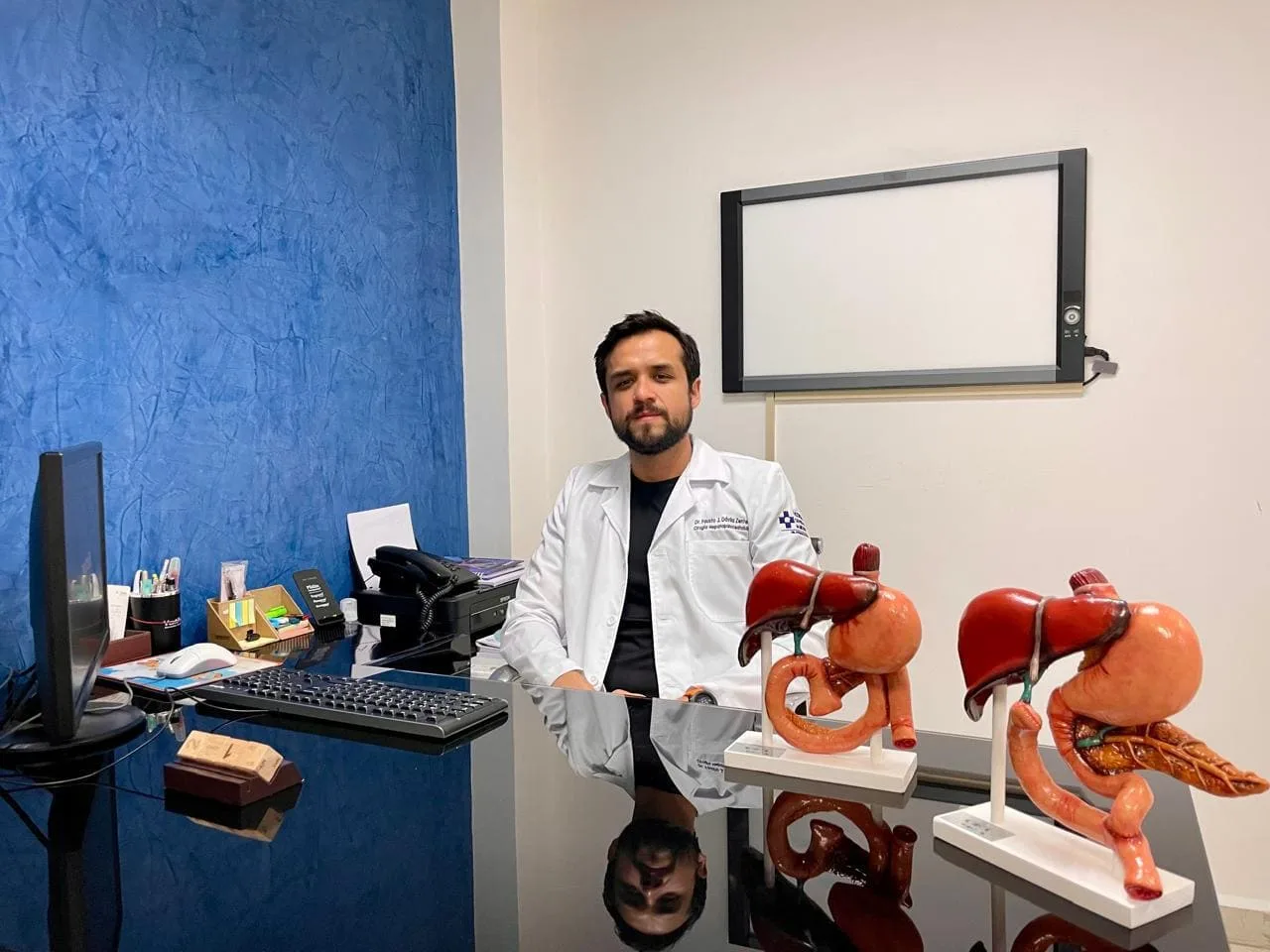 Cirujano hepatopancreatobiliar gastrointestinal especialista en mínima invasión cerca de Chapultepec Veracruz